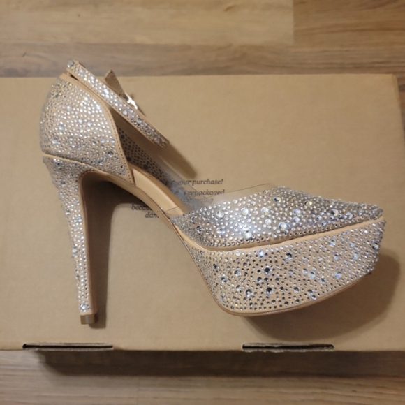 Jessica Simpson Ormanda2 Blinged-out Rhinestone Embellished Platform Pump - Picture 11 of 12